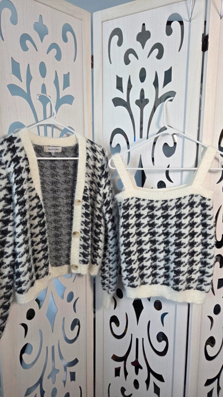 Willow & Wind Houndstooth Fuzzy Knit Cardigan Tank Set Small Black Ivory EUC
